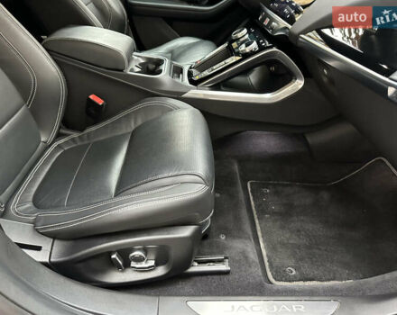 Серый Ягуар I-Pace, объемом двигателя 0 л и пробегом 59 тыс. км за 35500 $, фото 31 на Automoto.ua