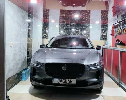Серый Ягуар I-Pace, объемом двигателя 0 л и пробегом 186 тыс. км за 24000 $, фото 1 на Automoto.ua