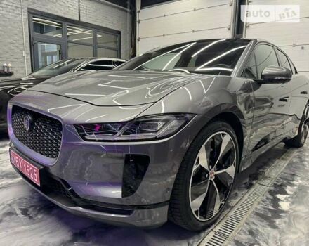 Серый Ягуар I-Pace, объемом двигателя 0 л и пробегом 105 тыс. км за 31700 $, фото 1 на Automoto.ua