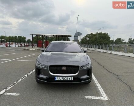 Серый Ягуар I-Pace, объемом двигателя 0 л и пробегом 180 тыс. км за 18500 $, фото 1 на Automoto.ua