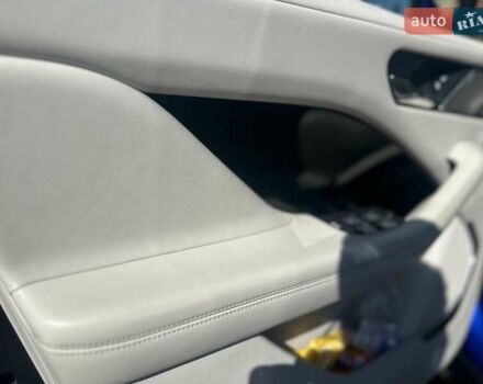Синий Ягуар I-Pace, объемом двигателя 0 л и пробегом 71 тыс. км за 28500 $, фото 11 на Automoto.ua