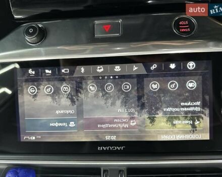 Синий Ягуар I-Pace, объемом двигателя 0 л и пробегом 114 тыс. км за 21950 $, фото 19 на Automoto.ua
