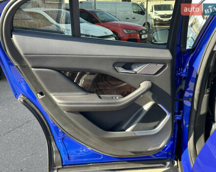 Синий Ягуар I-Pace, объемом двигателя 0 л и пробегом 31 тыс. км за 31500 $, фото 42 на Automoto.ua