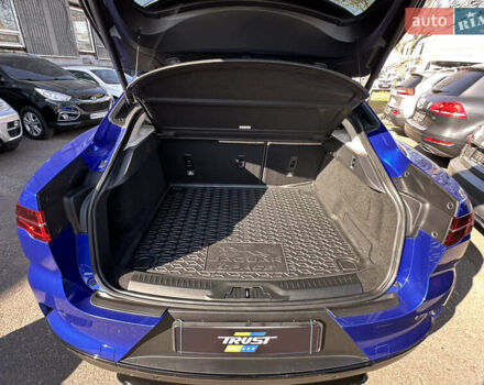 Синий Ягуар I-Pace, объемом двигателя 0 л и пробегом 31 тыс. км за 31500 $, фото 46 на Automoto.ua