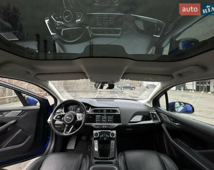 Синий Ягуар I-Pace, объемом двигателя 0 л и пробегом 124 тыс. км за 22499 $, фото 45 на Automoto.ua