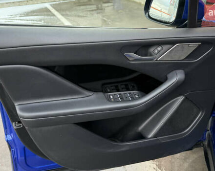 Синий Ягуар I-Pace, объемом двигателя 0 л и пробегом 107 тыс. км за 23500 $, фото 16 на Automoto.ua