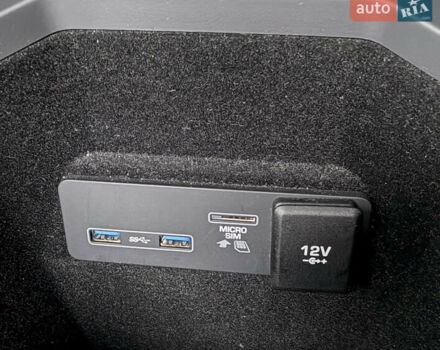 Синий Ягуар I-Pace, объемом двигателя 0 л и пробегом 77 тыс. км за 19900 $, фото 33 на Automoto.ua