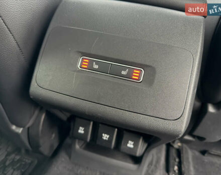 Синий Ягуар I-Pace, объемом двигателя 0 л и пробегом 77 тыс. км за 19900 $, фото 18 на Automoto.ua