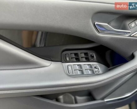 Синий Ягуар I-Pace, объемом двигателя 0 л и пробегом 37 тыс. км за 31000 $, фото 6 на Automoto.ua