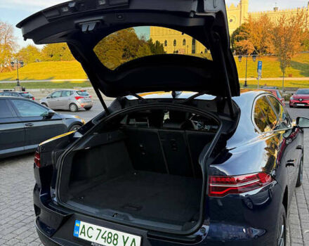 Синій Ягуар I-Pace, об'ємом двигуна 0 л та пробігом 90 тис. км за 29900 $, фото 4 на Automoto.ua