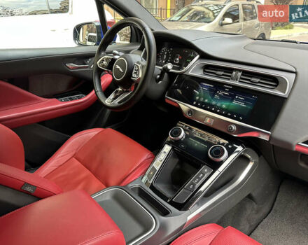 Ягуар I-Pace 2020 в Киеве на Automoto.ua Синий Ягуар I-Pace, объемом двигателя 0 л и пробегом 62 тыс. км за 28900 $, фото 26 на Automoto.ua