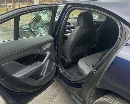 Синий Ягуар I-Pace, объемом двигателя 0 л и пробегом 92 тыс. км за 27299 $, фото 31 на Automoto.ua