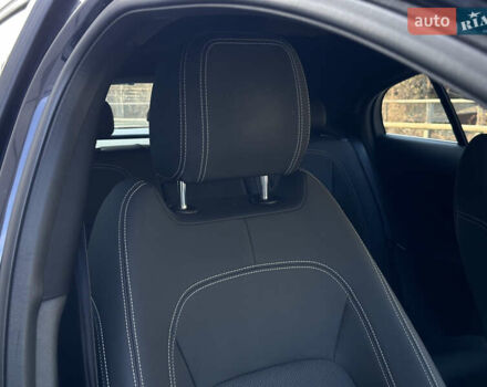 Синий Ягуар I-Pace, объемом двигателя 0 л и пробегом 117 тыс. км за 23500 $, фото 52 на Automoto.ua