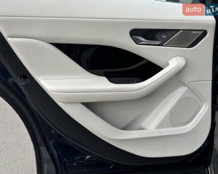 Синий Ягуар I-Pace, объемом двигателя 0 л и пробегом 107 тыс. км за 26500 $, фото 65 на Automoto.ua