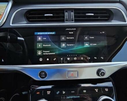 Синий Ягуар I-Pace, объемом двигателя 0 л и пробегом 121 тыс. км за 24999 $, фото 68 на Automoto.ua
