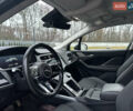 Синій Ягуар I-Pace, об'ємом двигуна 0 л та пробігом 118 тис. км за 24674 $, фото 17 на Automoto.ua