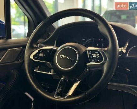 Синий Ягуар I-Pace, объемом двигателя 0 л и пробегом 68 тыс. км за 31900 $, фото 42 на Automoto.ua
