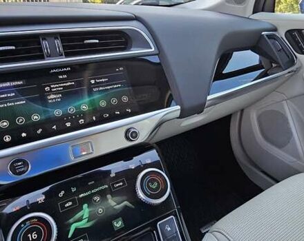 Синий Ягуар I-Pace, объемом двигателя 0 л и пробегом 121 тыс. км за 24999 $, фото 77 на Automoto.ua