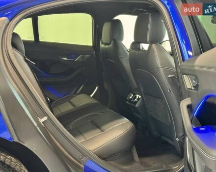 Синий Ягуар I-Pace, объемом двигателя 0 л и пробегом 68 тыс. км за 31900 $, фото 39 на Automoto.ua