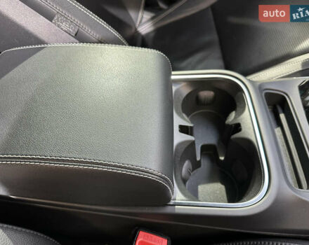 Синий Ягуар I-Pace, объемом двигателя 0 л и пробегом 69 тыс. км за 38900 $, фото 32 на Automoto.ua