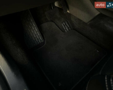 Синий Ягуар I-Pace, объемом двигателя 0 л и пробегом 81 тыс. км за 29500 $, фото 46 на Automoto.ua