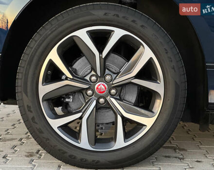 Синий Ягуар I-Pace, объемом двигателя 0 л и пробегом 81 тыс. км за 29500 $, фото 38 на Automoto.ua