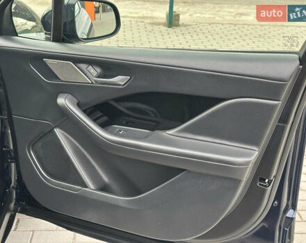 Синій Ягуар I-Pace, об'ємом двигуна 0 л та пробігом 118 тис. км за 23992 $, фото 29 на Automoto.ua