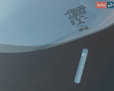 Синий Ягуар I-Pace, объемом двигателя 0 л и пробегом 81 тыс. км за 29500 $, фото 42 на Automoto.ua