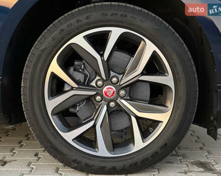 Синий Ягуар I-Pace, объемом двигателя 0 л и пробегом 81 тыс. км за 29500 $, фото 39 на Automoto.ua