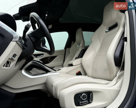 Синий Ягуар I-Pace, объемом двигателя 0 л и пробегом 38 тыс. км за 36320 $, фото 33 на Automoto.ua