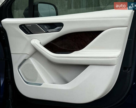 Синий Ягуар I-Pace, объемом двигателя 0 л и пробегом 38 тыс. км за 36320 $, фото 27 на Automoto.ua
