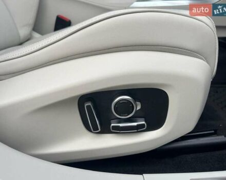 Синий Ягуар I-Pace, объемом двигателя 0 л и пробегом 25 тыс. км за 36499 $, фото 14 на Automoto.ua