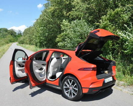 Помаранчевий Ягуар I-Pace, об'ємом двигуна 0 л та пробігом 42 тис. км за 26999 $, фото 25 на Automoto.ua