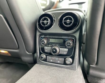 Ягуар XJL 2015 в Киеве на Automoto.ua Черный Ягуар XJL, объемом двигателя 3 л и пробегом 87 тыс. км за 28500 $, фото 19 на Automoto.ua