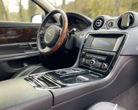 Ягуар XJL 2015 в Киеве на Automoto.ua Черный Ягуар XJL, объемом двигателя 3 л и пробегом 87 тыс. км за 28500 $, фото 15 на Automoto.ua