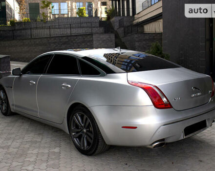 Ягуар XJL, объемом двигателя 3 л и пробегом 99 тыс. км за 25500 $, фото 2 на Automoto.ua