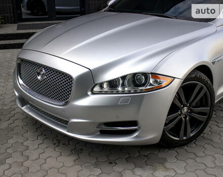 Ягуар XJL, объемом двигателя 3 л и пробегом 99 тыс. км за 25500 $, фото 5 на Automoto.ua