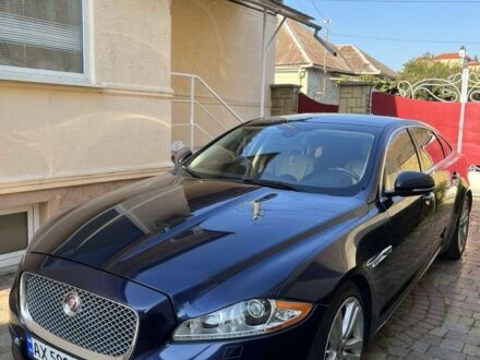 Ягуар XJL 2013 в Мукачеве на Automoto.ua Синий Ягуар XJL, объемом двигателя 3 л и пробегом 163 тыс. км за 18000 $, фото 1 на Automoto.ua