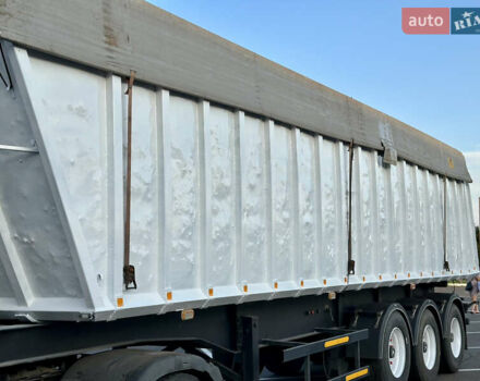 Черный Дженмил НВ, объемом двигателя 0 л и пробегом 111 тыс. км за 10500 $, фото 3 на Automoto.ua