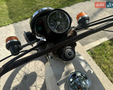 Белый ЯВА 350, объемом двигателя 0.34 л и пробегом 18 тыс. км за 750 $, фото 6 на Automoto.ua
