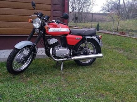 Красный ЯВА 350 Classic, объемом двигателя 0 л и пробегом 12 тыс. км за 600 $, фото 1 на Automoto.ua
