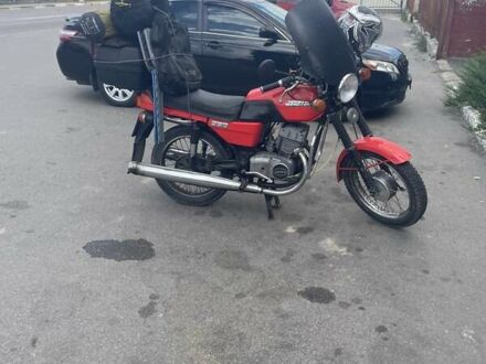 Красный ЯВА 350 Classic, объемом двигателя 0 л и пробегом 10 тыс. км за 1000 $, фото 1 на Automoto.ua