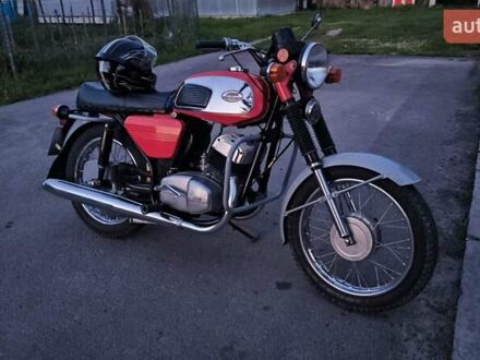 ЯВА 350 Classic 1980 в Тернополе на Automoto.ua ЯВА 350 Classic, объемом двигателя 0 л и пробегом 47 тыс. км за 1800 $, фото 1 на Automoto.ua