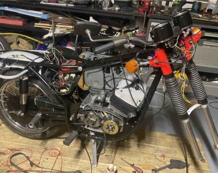 ЯВА Другая, объемом двигателя 0.35 л и пробегом 0 тыс. км за 2500 $, фото 6 на Automoto.ua