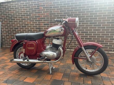 ЯВА Другая, объемом двигателя 0.35 л и пробегом 0 тыс. км за 3500 $, фото 1 на Automoto.ua