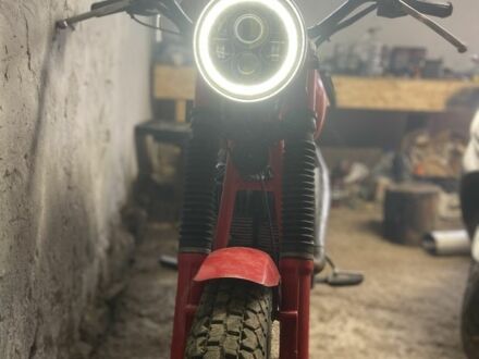 ЯВА Другая 1992 в Житомире на Automoto.ua ЯВА Другая, объемом двигателя 0.35 л и пробегом 0 тыс. км за 700 $, фото 1 на Automoto.ua