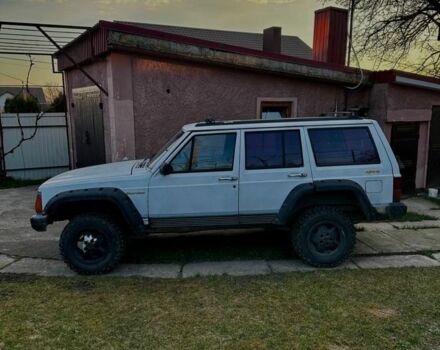 Белый Джип Чероки, объемом двигателя 4 л и пробегом 1000 тыс. км за 4500 $, фото 2 на Automoto.ua