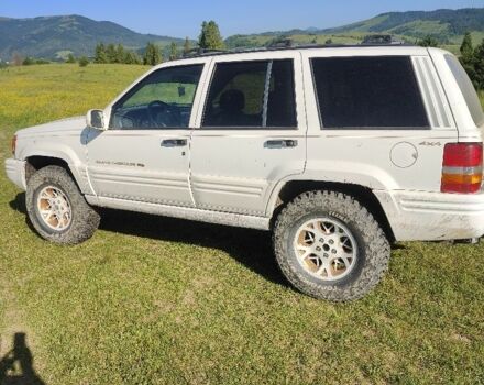 Білий Джип Cherokee, об'ємом двигуна 5.2 л та пробігом 400 тис. км за 5300 $, фото 11 на Automoto.ua