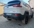 Белый Джип Чероки, объемом двигателя 3.2 л и пробегом 179 тыс. км за 14500 $, фото 4 на Automoto.ua