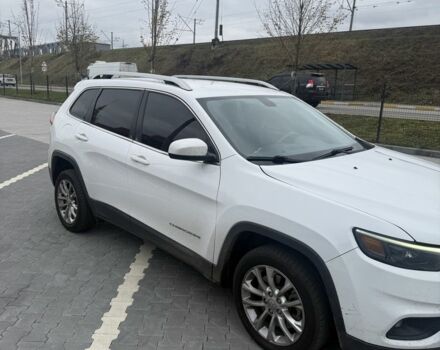 Білий Джип Cherokee, об'ємом двигуна 2.4 л та пробігом 240 тис. км за 15500 $, фото 3 на Automoto.ua